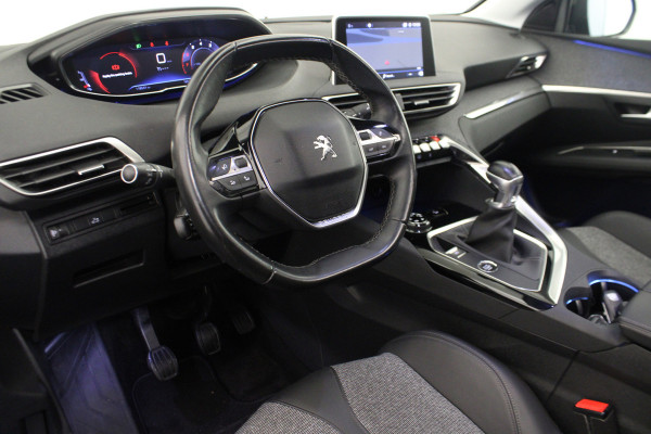 Peugeot 3008 1.2 PureTech Allure Pano