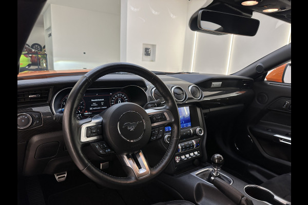 Ford Mustang 5.0 V8 GT Performance Carbon Pack EINDEJAARSACTIE