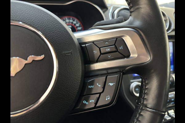 Ford Mustang 5.0 V8 GT Performance Carbon Pack EINDEJAARSACTIE