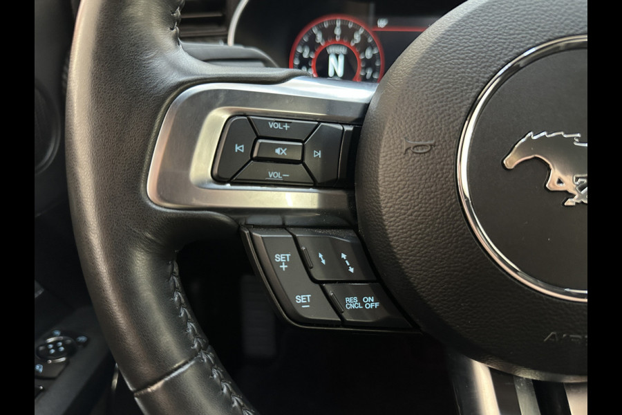 Ford Mustang 5.0 V8 GT Performance Carbon Pack EINDEJAARSACTIE