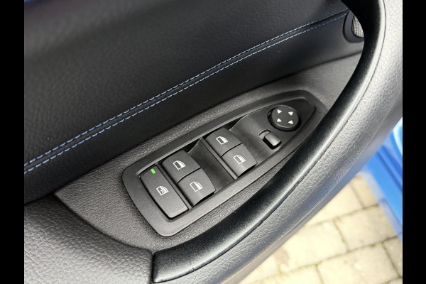 BMW X1 xDrive25e M-sport Automaat | Panoramadak | Leren bekleding | Stoelverwarming | LED verlichting | Climate & cruise control | Misa