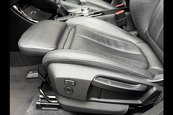 BMW X1 xDrive25e M-sport Automaat | Panoramadak | Leren bekleding | Stoelverwarming | LED verlichting | Climate & cruise control | Misa