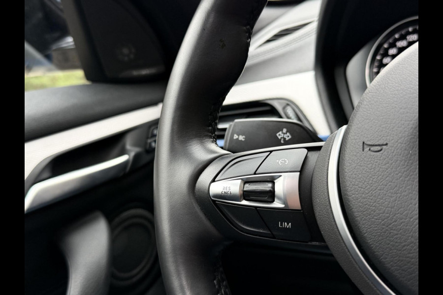 BMW X1 xDrive25e M-sport Automaat | Panoramadak | Leren bekleding | Stoelverwarming | LED verlichting | Climate & cruise control | Misa