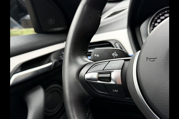 BMW X1 xDrive25e M-sport Automaat | Panoramadak | Leren bekleding | Stoelverwarming | LED verlichting | Climate & cruise control | Misa