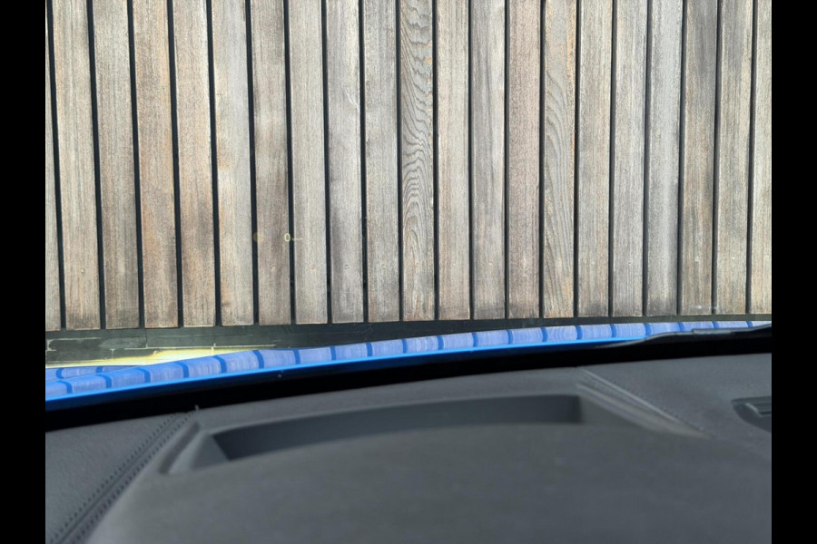 BMW X1 xDrive25e M-sport Automaat | Panoramadak | Leren bekleding | Stoelverwarming | LED verlichting | Climate & cruise control | Misa