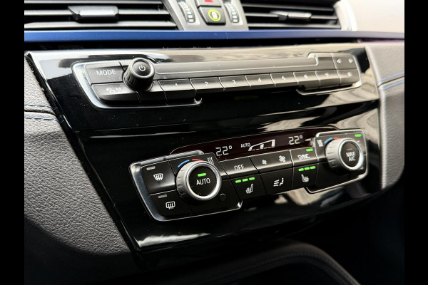 BMW X1 xDrive25e M-sport Automaat | Panoramadak | Leren bekleding | Stoelverwarming | LED verlichting | Climate & cruise control | Misa