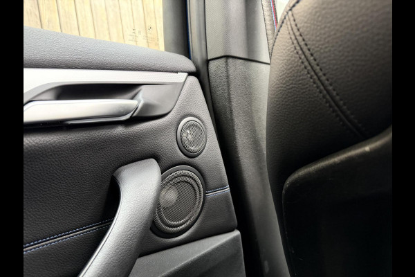BMW X1 xDrive25e M-sport Automaat | Panoramadak | Leren bekleding | Stoelverwarming | LED verlichting | Climate & cruise control | Misa