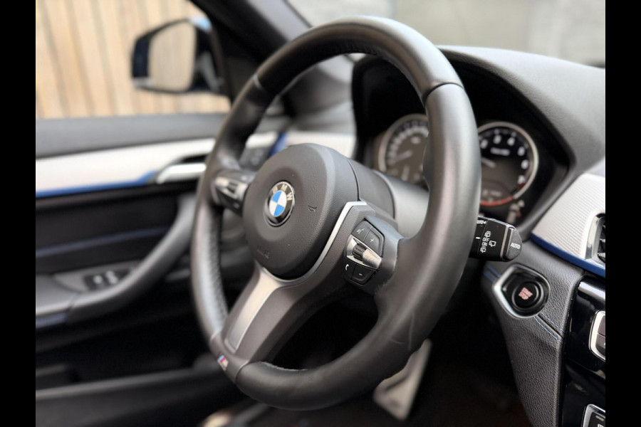 BMW X1 xDrive25e M-sport Automaat | Panoramadak | Leren bekleding | Stoelverwarming | LED verlichting | Climate & cruise control | Misa