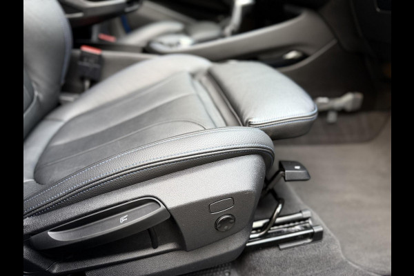 BMW X1 xDrive25e M-sport Automaat | Panoramadak | Leren bekleding | Stoelverwarming | LED verlichting | Climate & cruise control | Misa