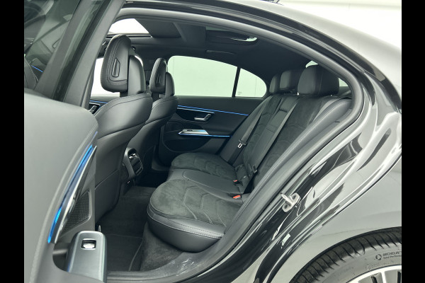Mercedes-Benz E-Klasse 300 e Sport Edition | Nightpakket | GUARD 360° vehicle protection Plus | Panoramaschuifdak | DISTRONIC | Memorypakket | 360° camera | DIGITAL Light | MBUX Superscreen |