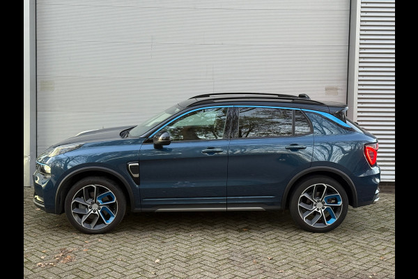 Lynk & Co 01 1.5 l Pano l Infinity Sound l ACC l Camera l IZGST l