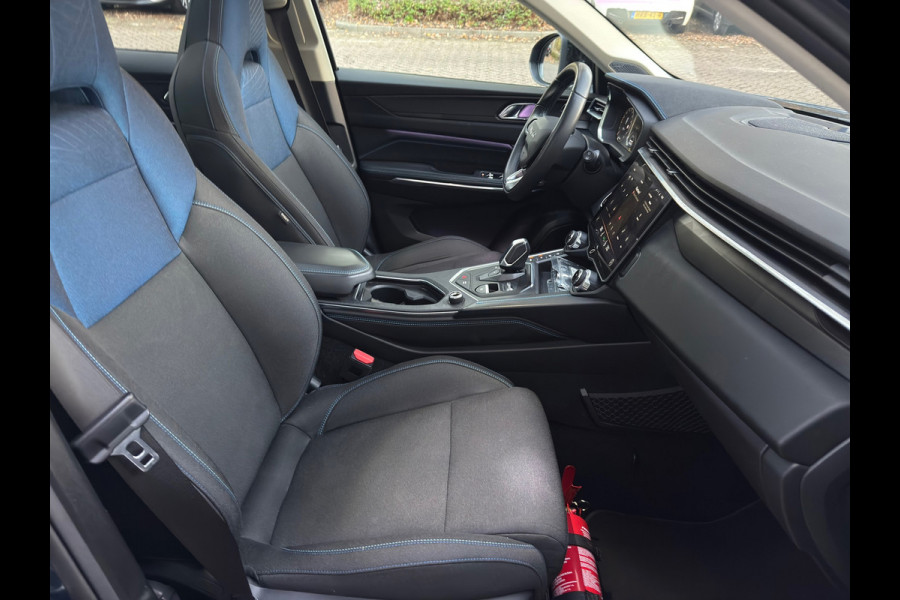 Lynk & Co 01 1.5 l Pano l Infinity Sound l ACC l Camera l IZGST l