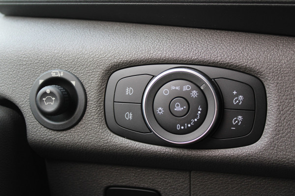 Ford E-Transit 350 L3H2 Trend 68 kWh Vol Elektrisch - 360 Camera - Pro Power Onboard - Dodehoek Assistent - Rijklaar