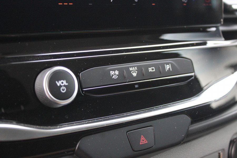 Ford E-Transit 350 L3H2 Trend 68 kWh Vol Elektrisch - 360 Camera - Pro Power Onboard - Dodehoek Assistent - Rijklaar