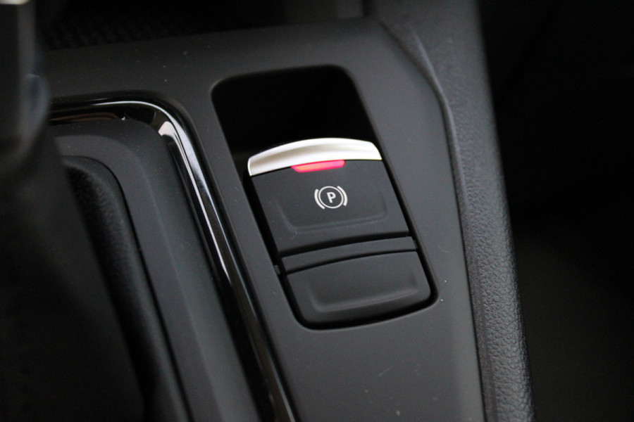 Renault Kangoo E-Tech Advance L2 44 kWh 123pk - Carplay - Stoelverwarming - PDC - Navi - Betimmering - LED - DAB - Cruise - Rijklaar