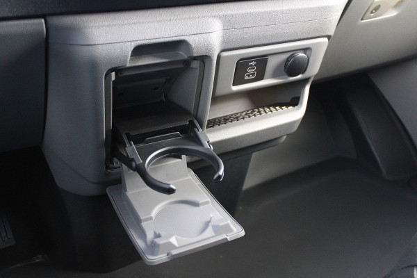 Ford E-Transit Custom 340 L2H1 Limited 65 kWh 218pk - 2x Schuif - LED - 360 Camera - B&O - ACC - Navi - Stoel/Stuurverwarming - Rijklaar