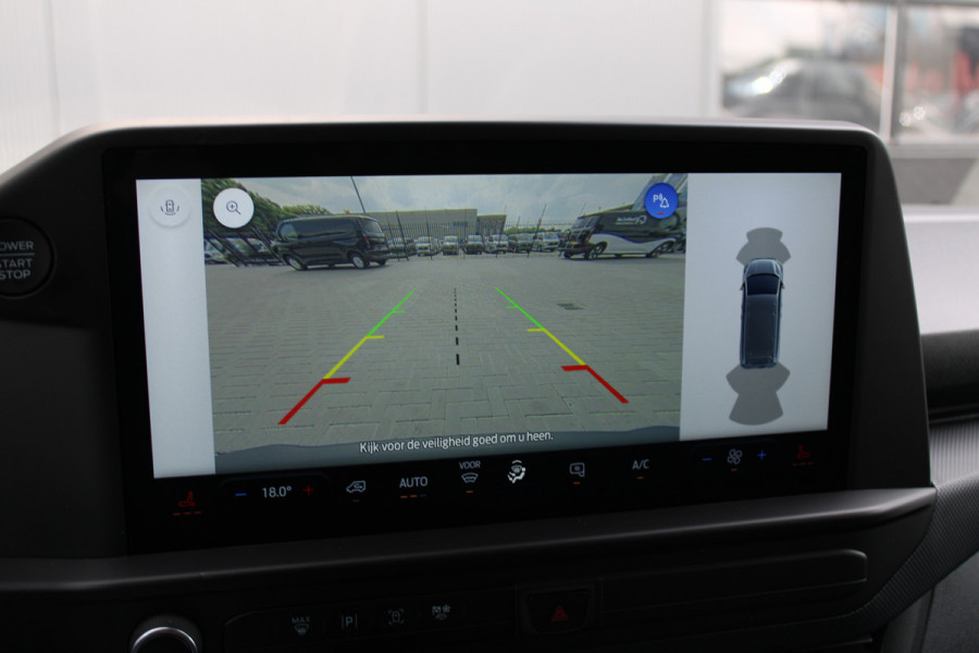 Ford Transit Custom 320 2.0 TDCI L2H1 Trend DC 136pk - 5 zits - Elek Trekhaak - LED - Stoelverwarming - Carplay/Android - Rijklaar