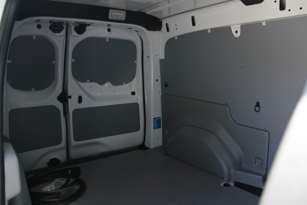 Renault Kangoo E-Tech Advance L2 44 kWh 123pk - Trekhaak - Stoelverwarming - PDC - Navi - Betimmering - LED - DAB - Cruise - Rijklaar