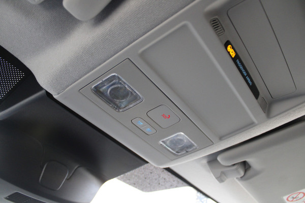 Ford E-Transit Custom 340 L2H1 Limited 65 kWh 218pk - 2x Schuif - LED - 360 Camera - B&O - ACC - Navi - Stoel/Stuurverwarming - Rijklaar