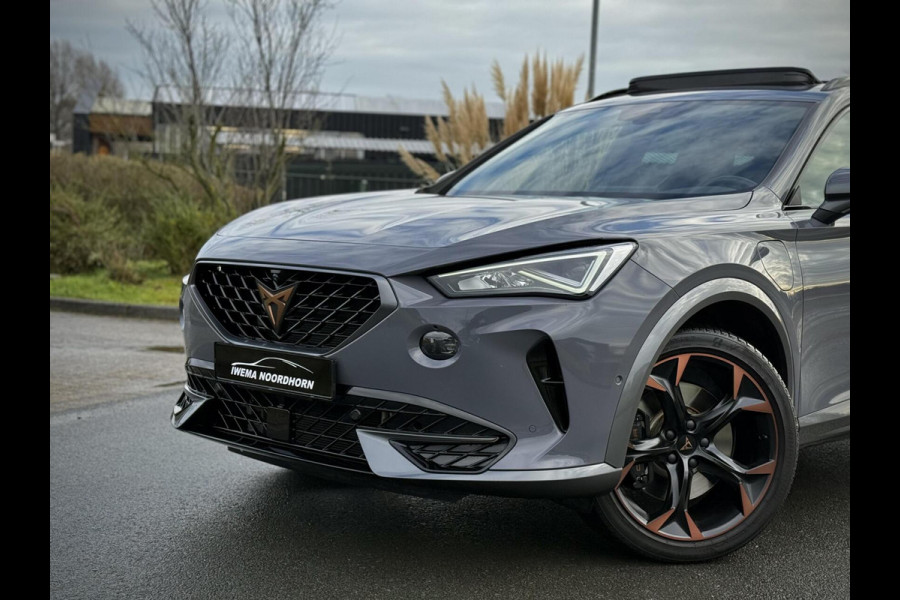 CUPRA Formentor 1.4 e-Hybrid VZ Performance Copper Style Panoramadak|Schaalstoelen|360° Camera|Stuurverw.|Keyless|