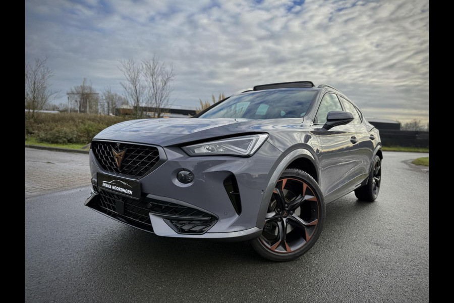 CUPRA Formentor 1.4 e-Hybrid VZ Performance Copper Style Panoramadak|Schaalstoelen|360° Camera|Stuurverw.|Keyless|