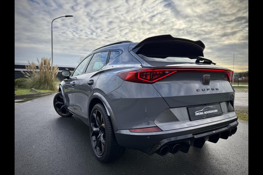 CUPRA Formentor 1.4 e-Hybrid VZ Performance Copper Style Panoramadak|Schaalstoelen|360° Camera|Stuurverw.|Keyless|