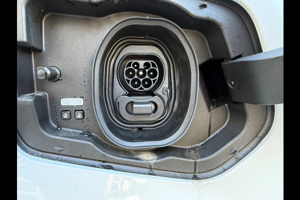 Renault Master Red Edition E-TECH L3H2 NIEUW/ VOORRAAD / BPM VRIJ