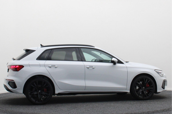 Audi A3 Sportback 45 TFSI e S edition Competition Virtual Cockpit, Standkachel, Cruise, Navigatie, Bluetooth, Climate, PDC, 19''