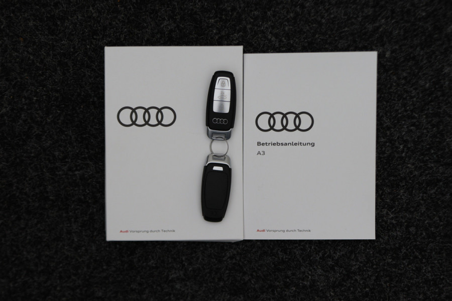 Audi A3 Sportback 45 TFSI e S edition Competition Virtual Cockpit, Standkachel, Cruise, Navigatie, Bluetooth, Climate, PDC, 19''