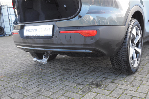 Volvo XC40 B4 211PK Automaat Plus Dark / Adaptive cruise control / Elektrische stoelen / Harman Kardon audio / Pilot assist / BLIS / Stoel en stuur verwarming / Elektrische achterklep / Parkeersensoren met camera / Google infotainment