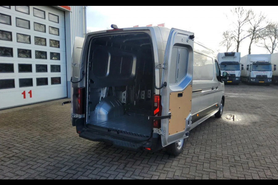 Renault Master 150.35 L3H2 GESLOTEN - METALLIC GRIJS - EURO 6 - BPM VRIJ - V-50-KLR