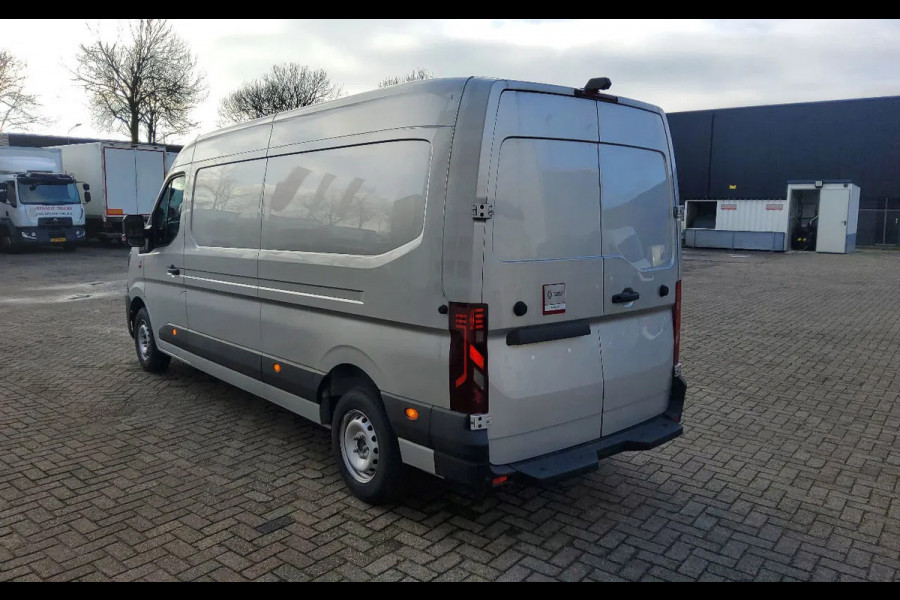 Renault Master 150.35 L3H2 GESLOTEN - METALLIC GRIJS - EURO 6 - BPM VRIJ - V-50-KLR
