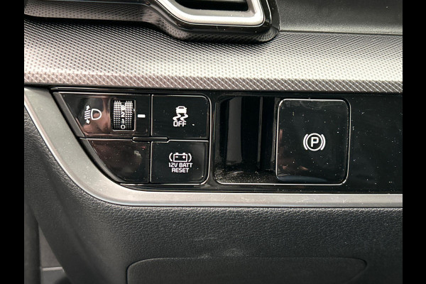 Kia Sportage 1.6 T-GDi Hybrid DynamicLine HEV Carplay Adaptive-cruise Navigatie Camera