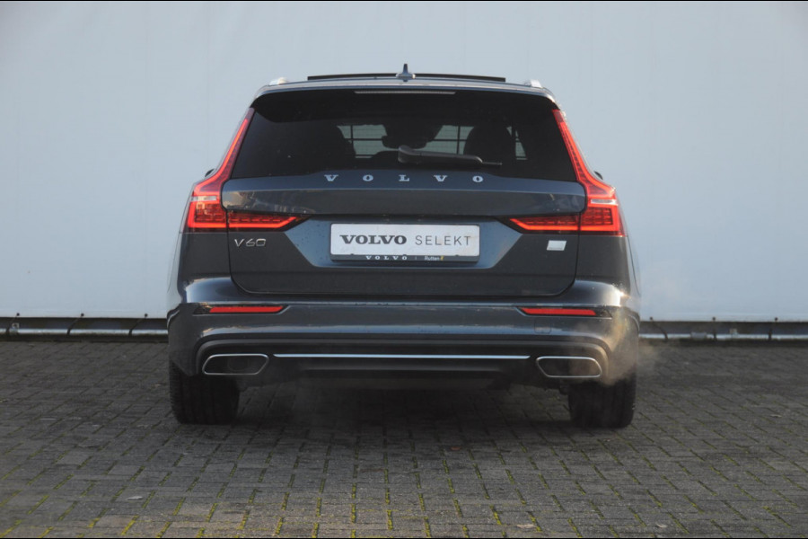 Volvo V60 T6 340PK Automaat Recharge AWD Inscription /  Bowers en Wilkins / Adaptieve cruise control/ Panoramadak/ 19” velgen/ BLIS/ Trekhaak/ Stoel en stuurwielverwarming/ Parkeersensoren met 360 Camera/ Elektrische stoelen met geheugen/ Apple carplay/ Keyless entry/ Head up display