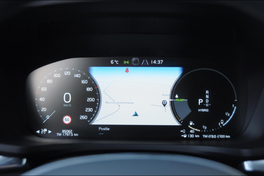 Volvo V60 T6 340PK Automaat Recharge AWD Inscription /  Bowers en Wilkins / Adaptieve cruise control/ Panoramadak/ 19” velgen/ BLIS/ Trekhaak/ Stoel en stuurwielverwarming/ Parkeersensoren met 360 Camera/ Elektrische stoelen met geheugen/ Apple carplay/ Keyless entry/ Head up display