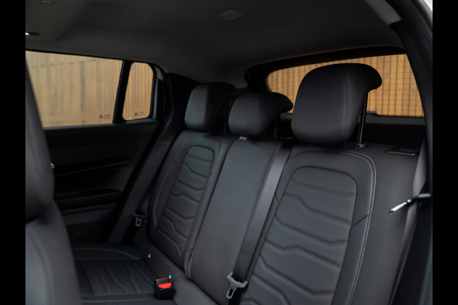 Jeep Avenger 1.2 e-Hybrid Summit | Full option! | Pano-dak | 18 inch | Adapt. cruise | JBL