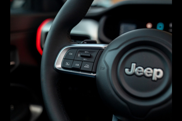 Jeep Avenger 1.2 e-Hybrid Summit | Full option! | Pano-dak | 18 inch | Adapt. cruise | JBL