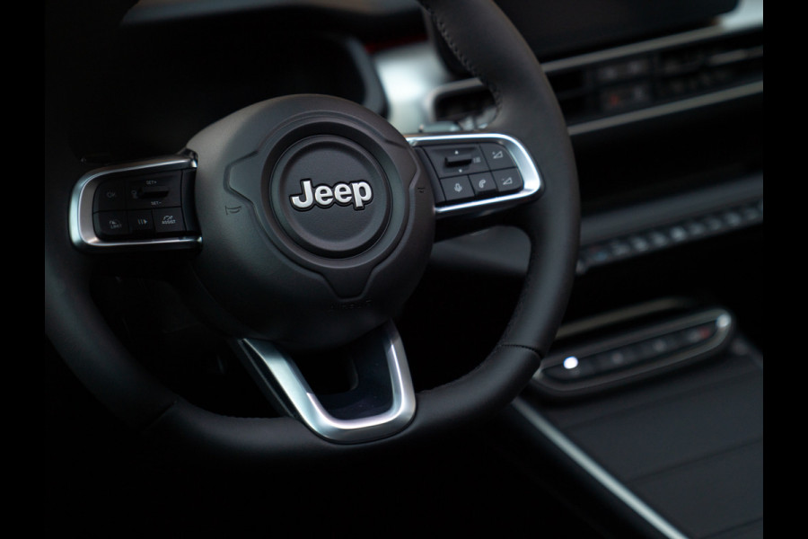 Jeep Avenger 1.2 e-Hybrid Summit | Full option! | Pano-dak | 18 inch | Adapt. cruise | JBL