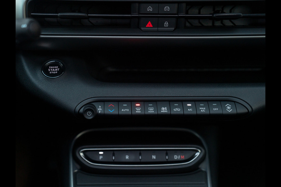 Jeep Avenger 1.2 e-Hybrid Summit | Full option! | Pano-dak | 18 inch | Adapt. cruise | JBL