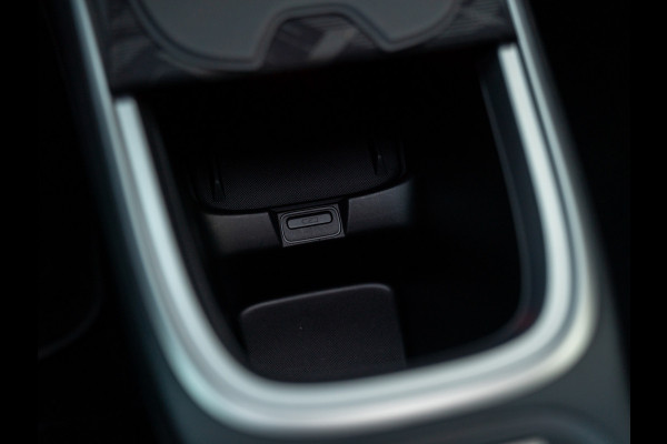 Jeep Avenger 1.2 e-Hybrid Summit | Full option! | Pano-dak | 18 inch | Adapt. cruise | JBL