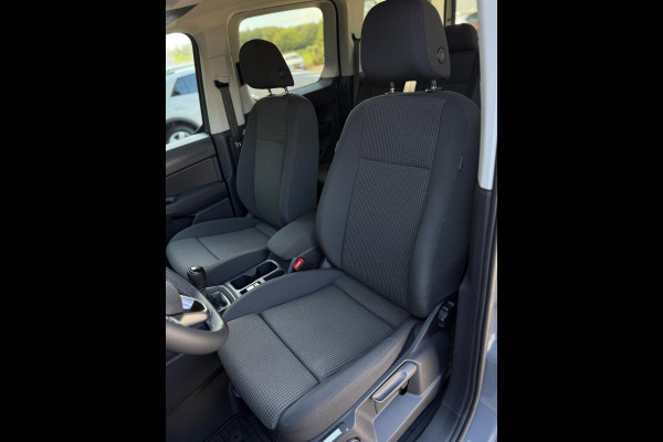 Volkswagen Caddy 1.5 TSI 5p CarPlay Trekhaak