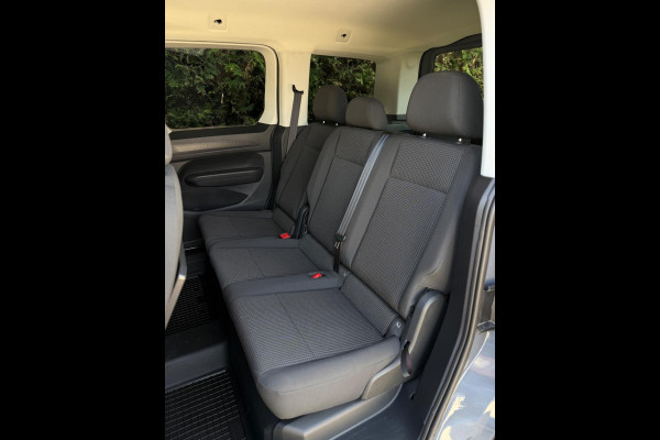 Volkswagen Caddy 1.5 TSI 5p CarPlay Trekhaak