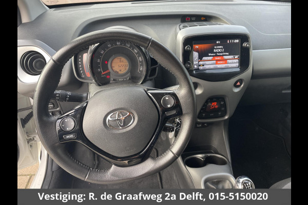 Toyota Aygo 1.0 VVT-i x-joy Apple Carplay/Android Auto | Climtae control | 1E eigenaar | Dealer onderhouden