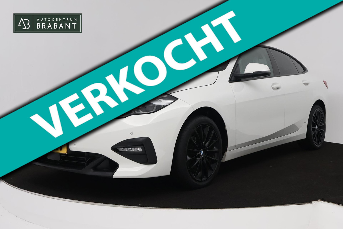 BMW 2 Serie Gran Coupé 218i Executive Edition (PARKEERSENSOREN, CRUISE CONTROL, NAVIGATIE, DIGITAAL DASHBOARD, NL-AUTO)