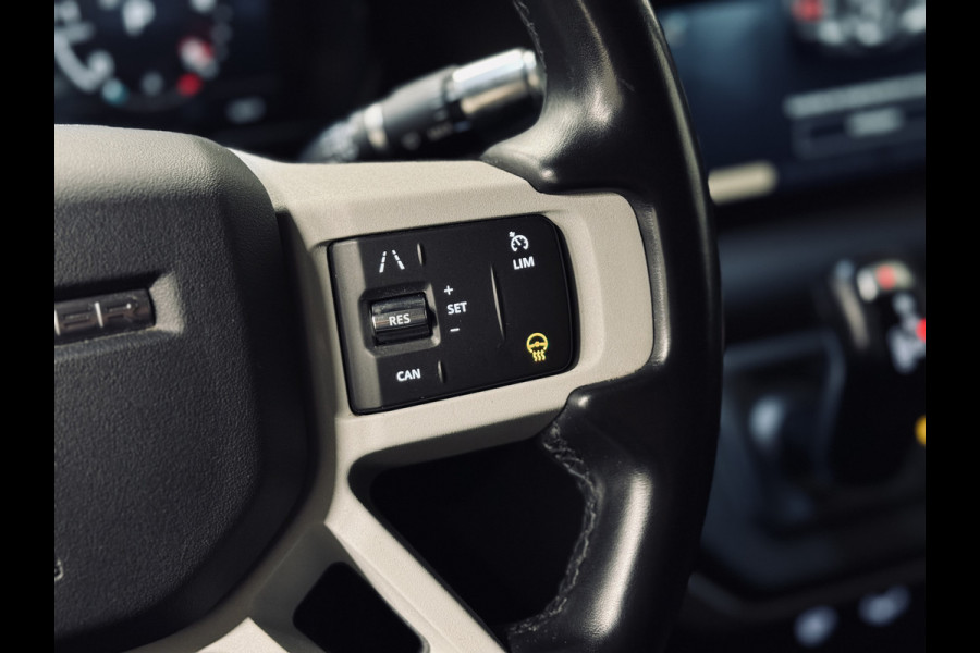 Land Rover Defender 110 3.0 D300 S HardTop Commercial | Trekhaak | Luchtvering | 360 camera