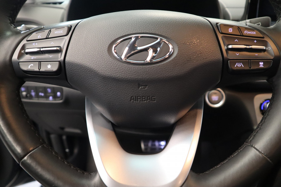 Hyundai Kona EV Fashion 64 kWh ACC Climate PDC Keyless LED
