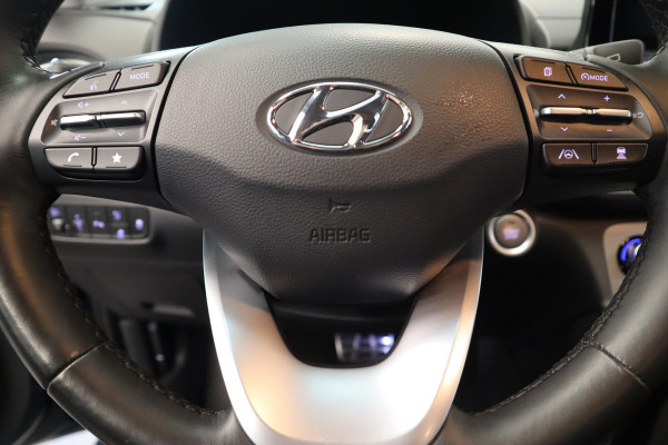 Hyundai Kona EV Fashion 64 kWh ACC Climate PDC Keyless LED