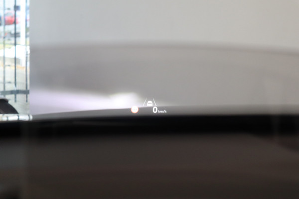 Hyundai Kona EV Fashion 64 kWh ACC Climate PDC Keyless LED