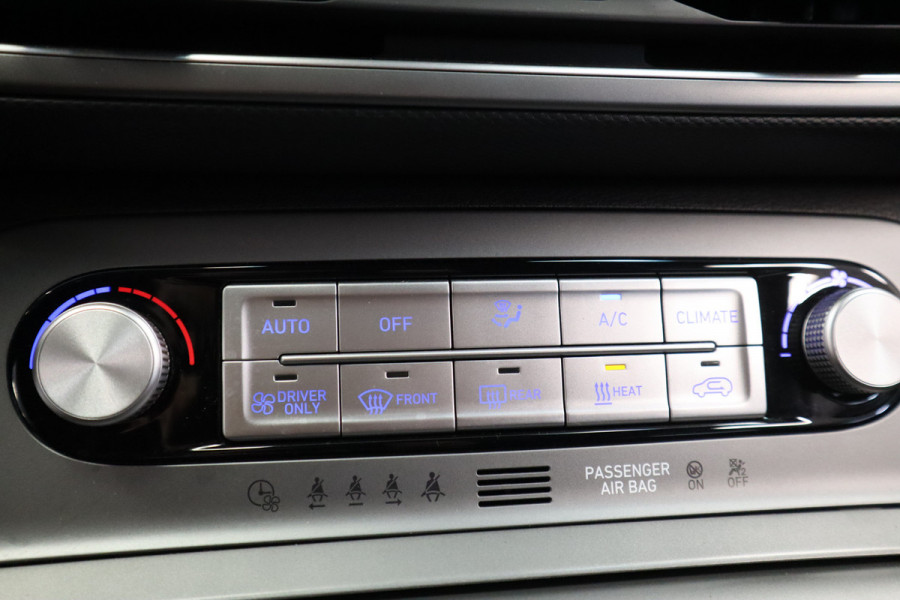 Hyundai Kona EV Fashion 64 kWh ACC Climate PDC Keyless LED