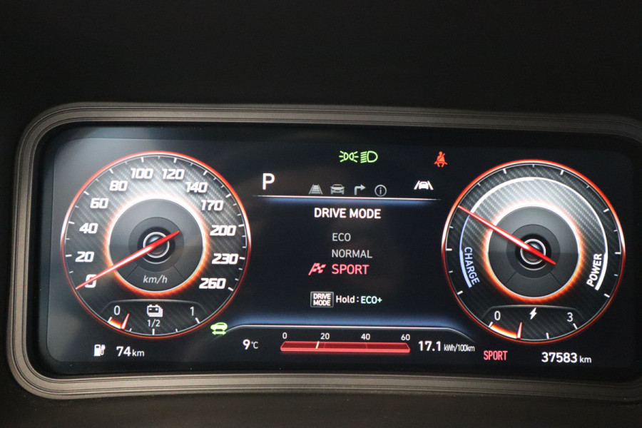Hyundai Kona EV Fashion 64 kWh ACC Climate PDC Keyless LED